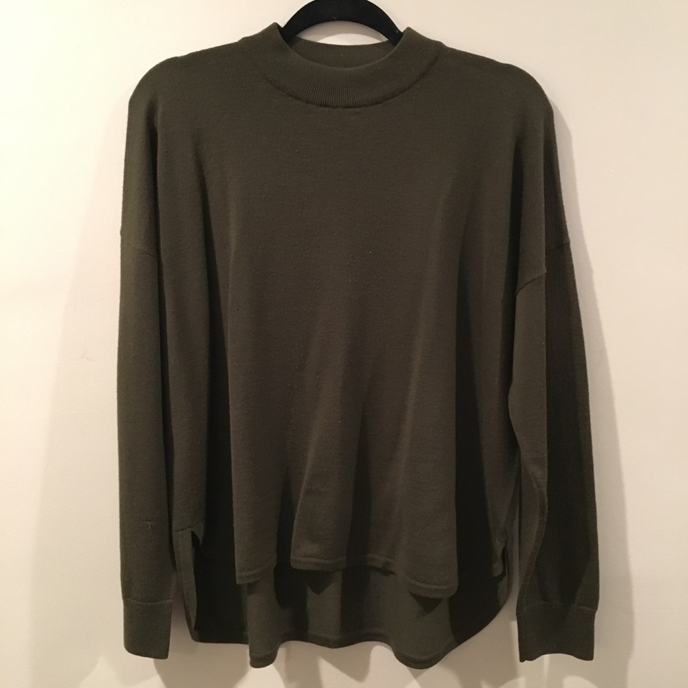 Madewell olive green sweater